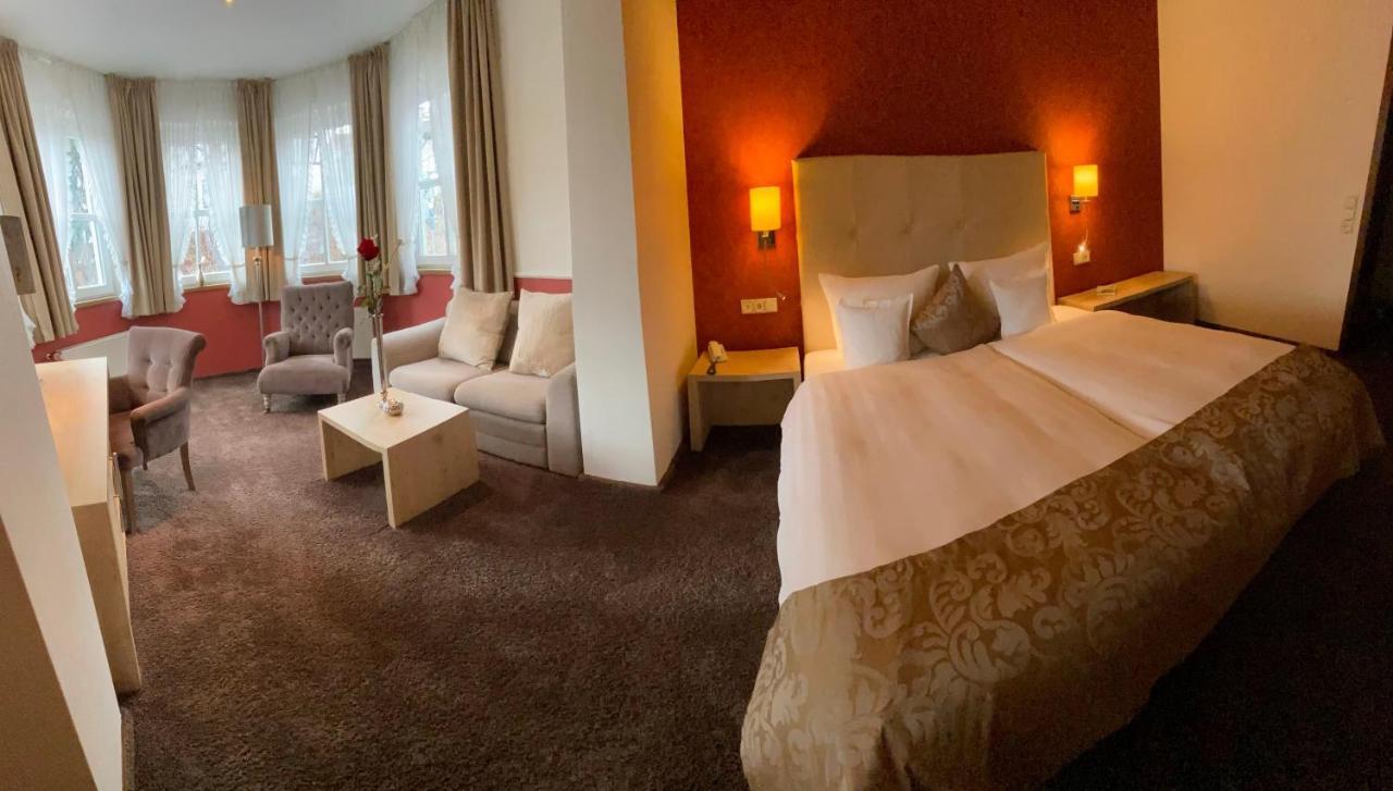 Hennemann 4* Cobbenrode