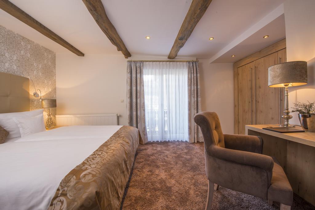 Hennemann Hotel 4*